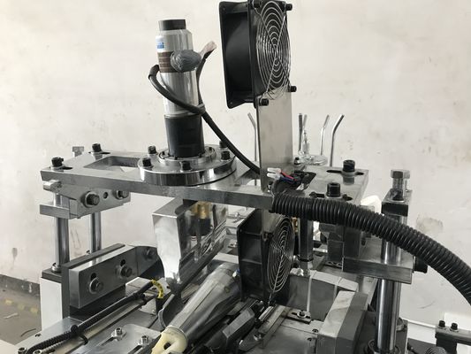 Medium Speed Automatic Disposable Paper Cup Making Machine with External Size 2130mm*1350mm*1900mm and 220V/380V Voltage